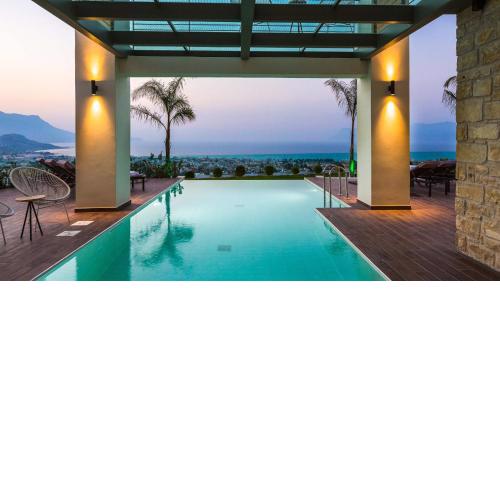 Villa Emilia I Luxury, amazing seaview, next to the town
