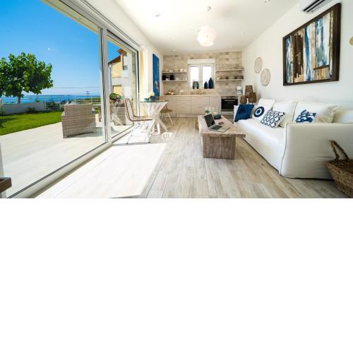 Villa Erythrous