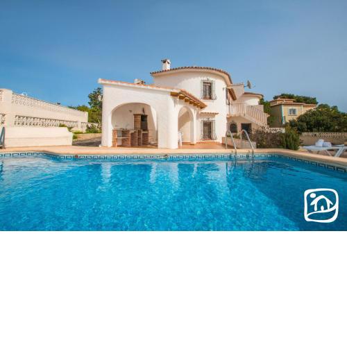 Villa Esmeralda by Abahana Villas