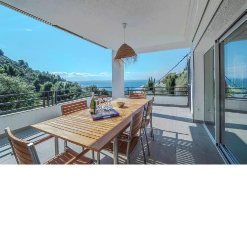 Villa Esmeralda Roses - Barneda Premium Villas
