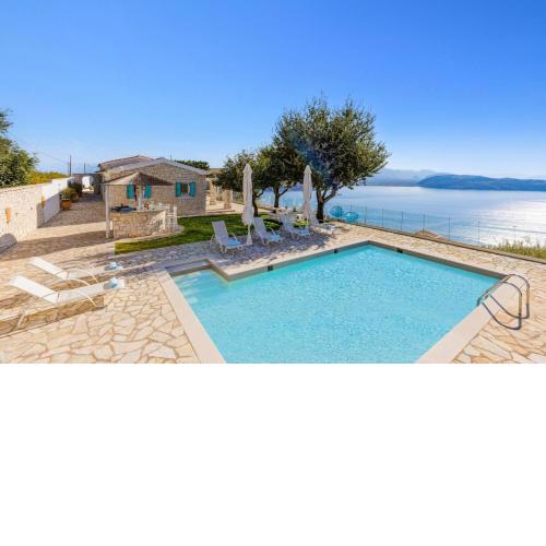 Villa Ester by Villa Plus