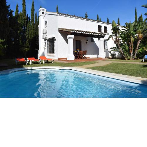 Villa Esterlicia en Cortijo Pinitos