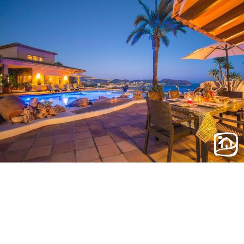 Villa Estrella de Moraira by Abahana Villas