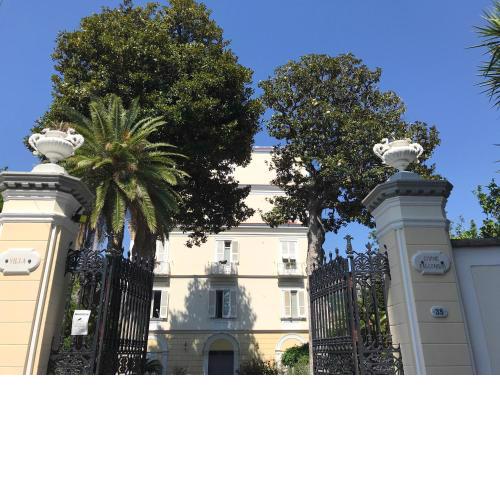 Villa Falconieri Sorrento Suite