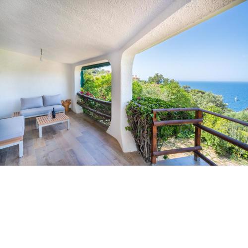Villa Fenice . terrazza vista mare . AC