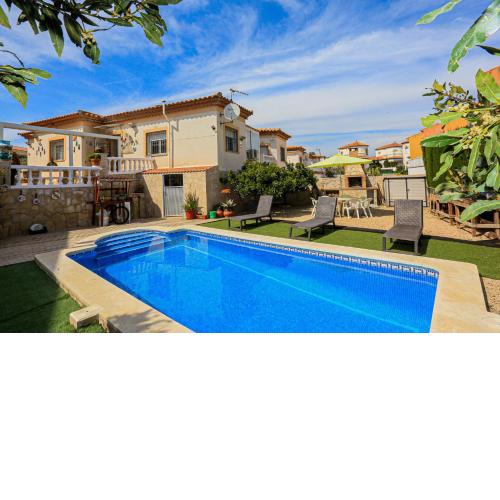 Villa Fenoy - ONLY FAMILIES