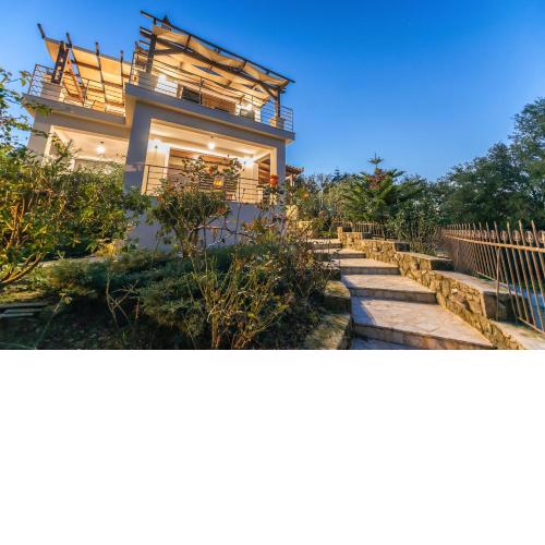 Villa Filanthi with Private Pool