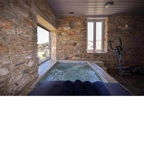 Villa Gaia - Traditional Stone Villa