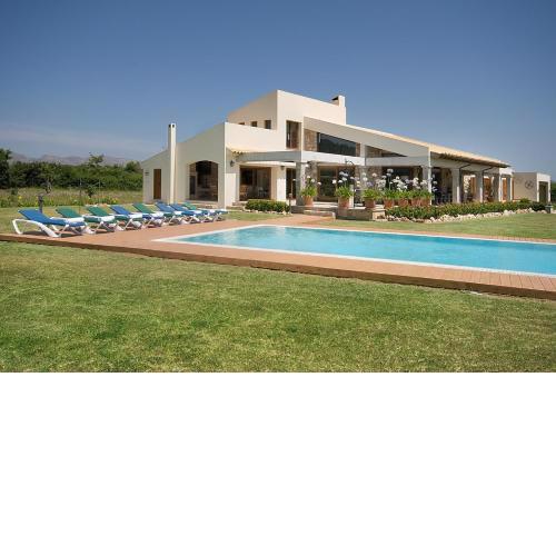 Villa Gat Menut