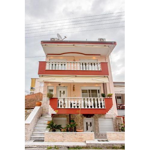 Villa George