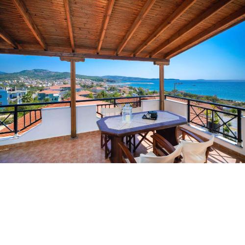 Villa Golden Nest