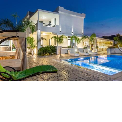 Villa Green Diamond - Private Heated Pool