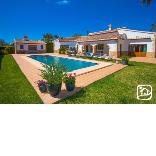 Villa Harmony by Abahana Villas