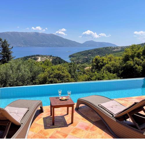 Villa Helios sea view & pool 3km from Fiskardo