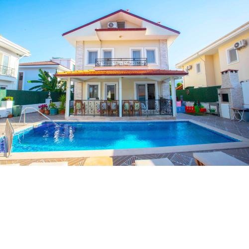 Villa Heyday