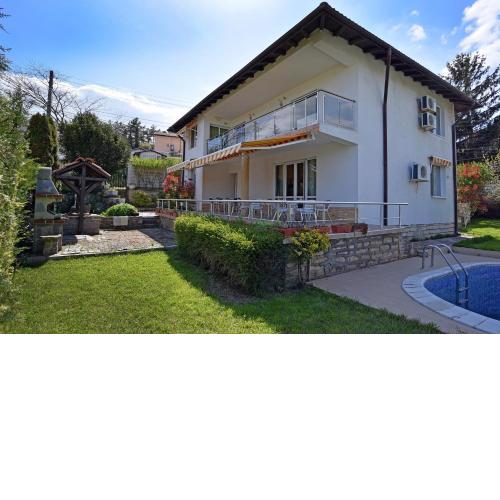 Villa Holiday