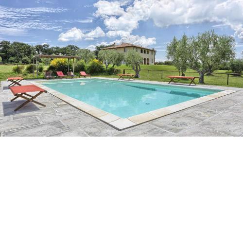 VILLA IL MELUCCIO 12&2, Emma Villas