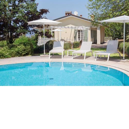Villa Ilaria With pool