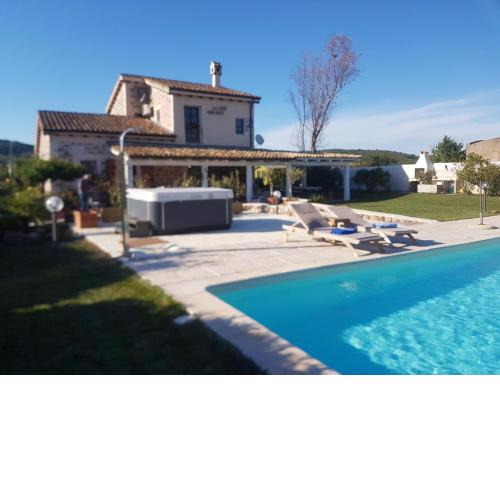 Villa in Campagna con Piscina Privata
