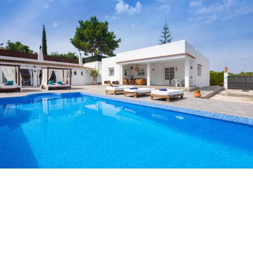 Villa in Ibiza Town with private pool, sleeps 810 - Villa Isabelle