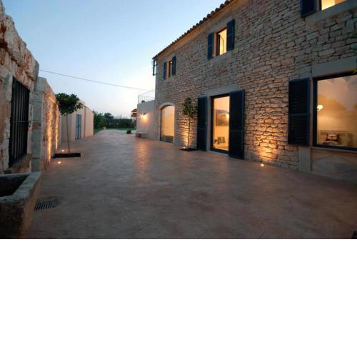 Villa in Santanyi with pool