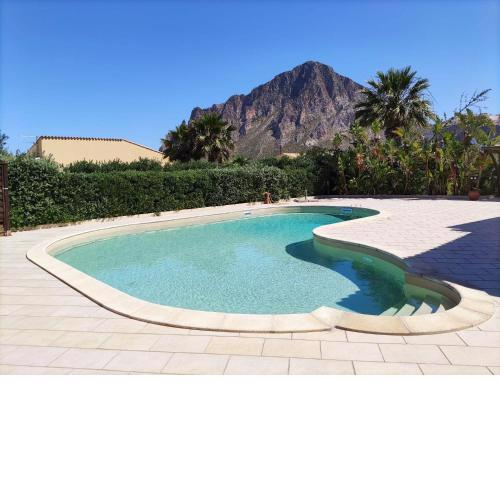 Villa in Sicily with Pool
