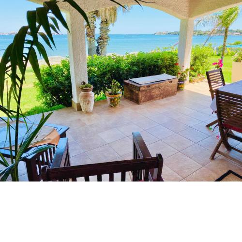 Villa Incanto on the Sea