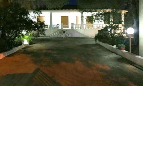 VILLA INTERA A CASA NOSCIA