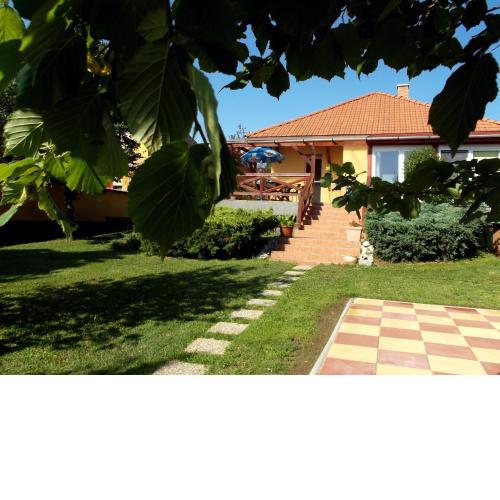 Villa Iris