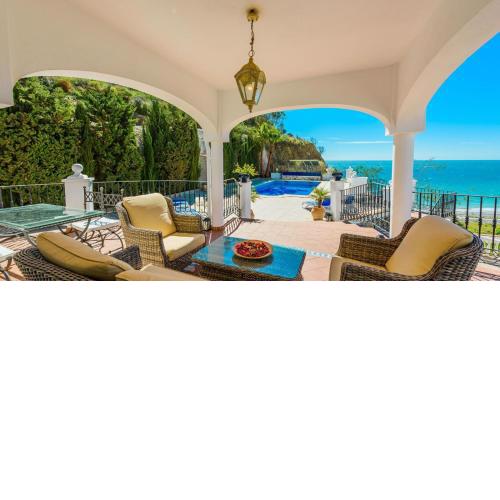 Villa Isabel de Nerja by Ruralidays
