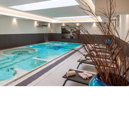 Villa Italia Luxury Suites and Apartments