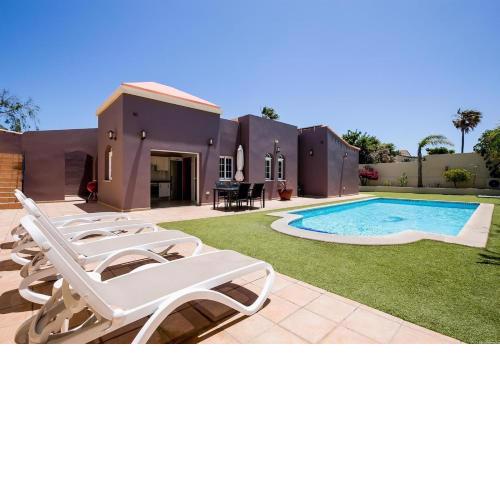 Villa Jacaranda