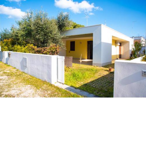 Villa Jacqueline - Torre Specchia Ruggeri a 300 mt dal mare