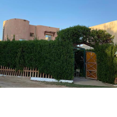 Villa J&B