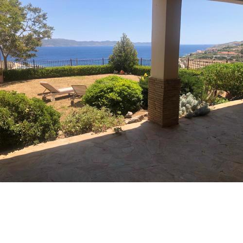 Villa Kalopigado