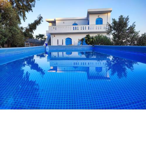 VILLA KARA - Bed and Breakfast