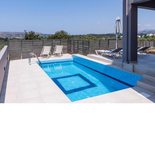 Villa Karouzo - With Private Pool