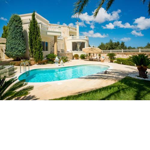 Villa Kokalis Resort