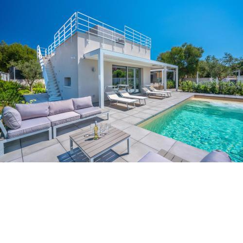 Villa Kòsmos - Piscina e Giardino - Villasimius