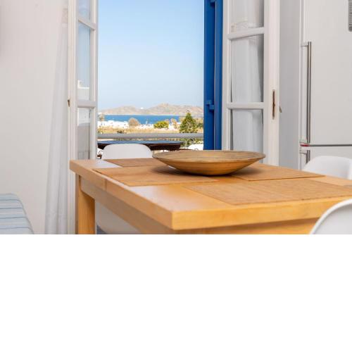 VILLA KOSTA in Naousa-Paros