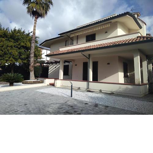 Villa KR