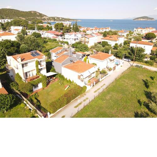 Villa Kyriaki Nea Iraklitsa 200m from the sandy beach