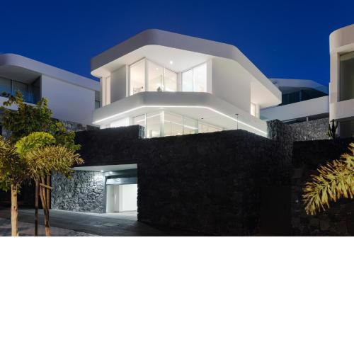 Villa La Caleta - Casangular by Upper