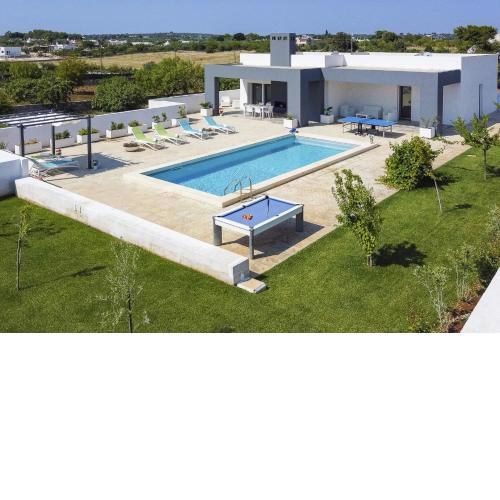 Villa La Corte Bianca by Villa Plus