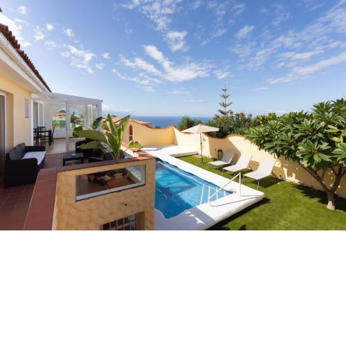 Villa La Paz Ocean views and heated private pool by Edén Rental