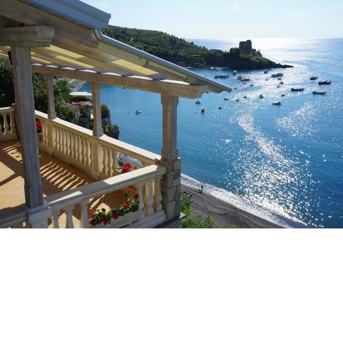 Villa La Petra con vista panoramica