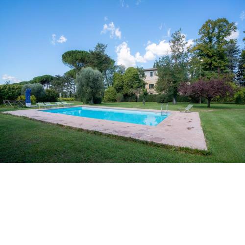 Villa Lama