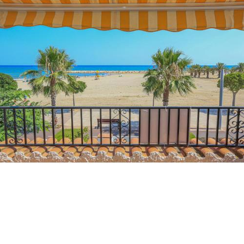Villa Laura Litoral Costa Dorada - ONLY FAMILIES