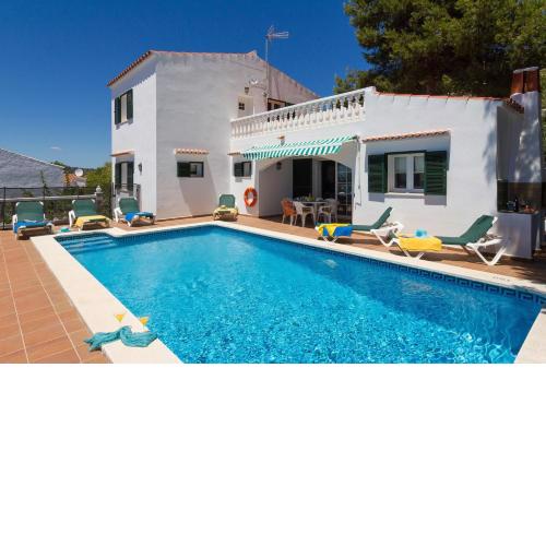 Villa Laurel by Villa Plus