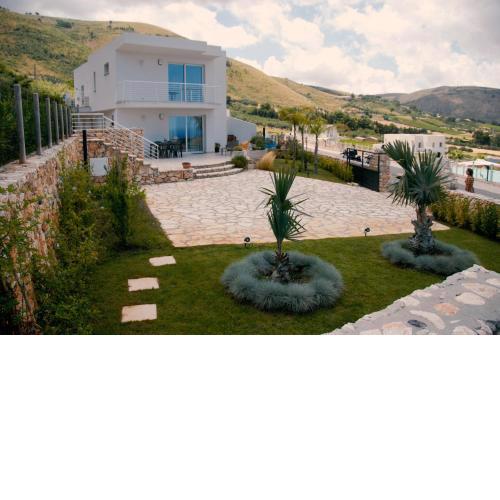 Villa Laurum - Giardino degli allori - Castellammare del Golfo - Scopello